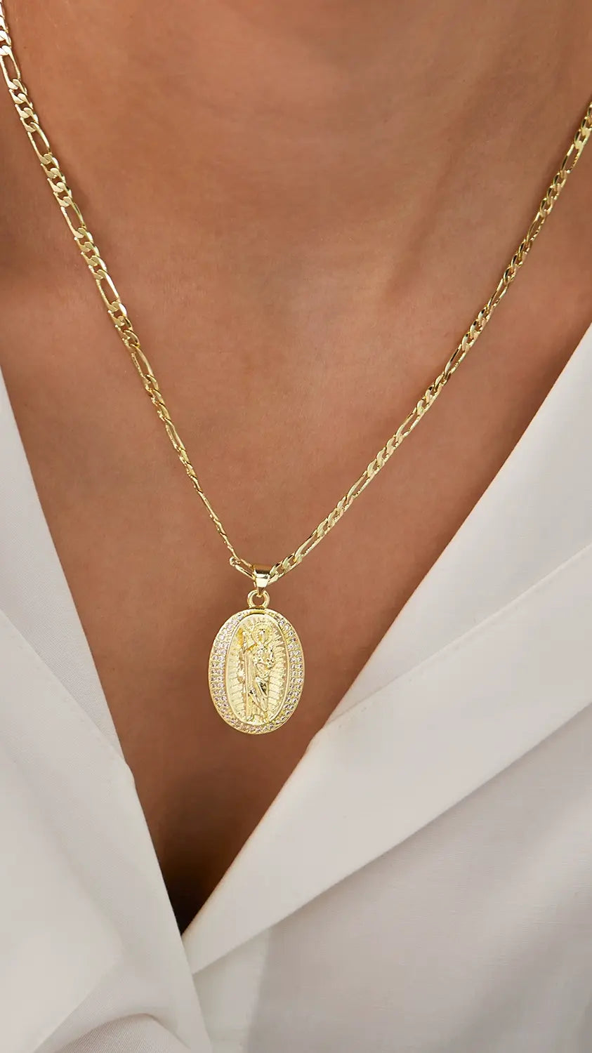 Vintage Gold Medal Pendant Necklace | Figaro Chain Jewelry