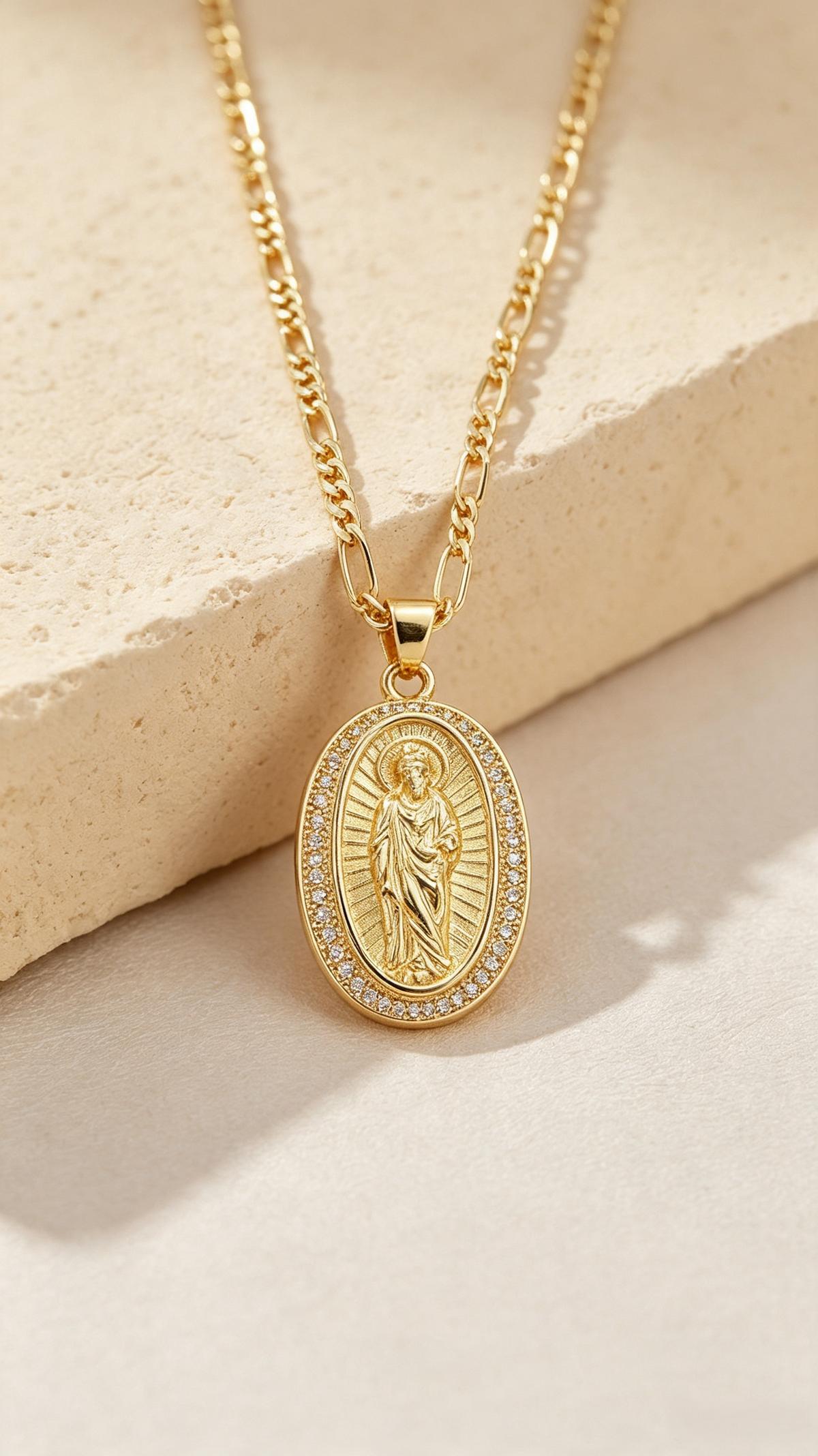 Vintage Gold Medal Pendant Necklace | Figaro Chain Jewelry