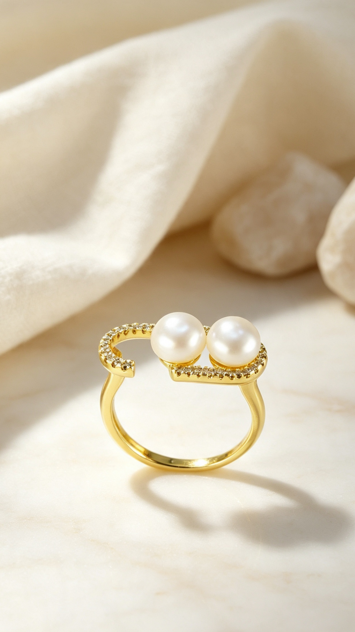 The C-Shape Pearl Ring That Completes Every Outfit