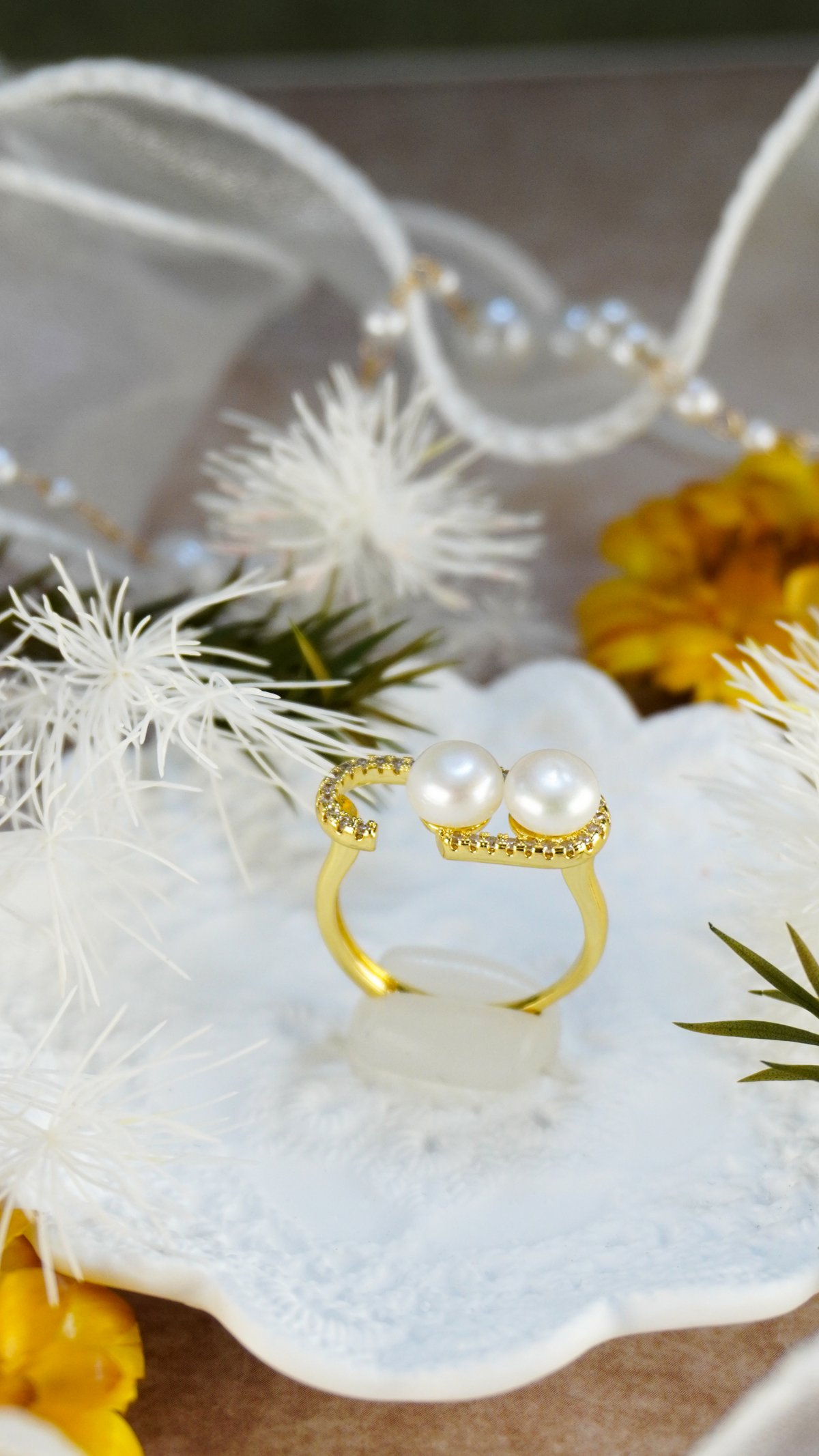 The C-Shape Pearl Ring That Completes Every Outfit
